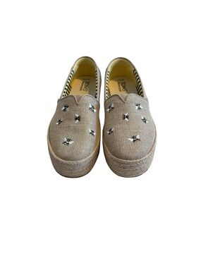 TOMS women’s Beige Bee Embroidered Slip-On Espadrille